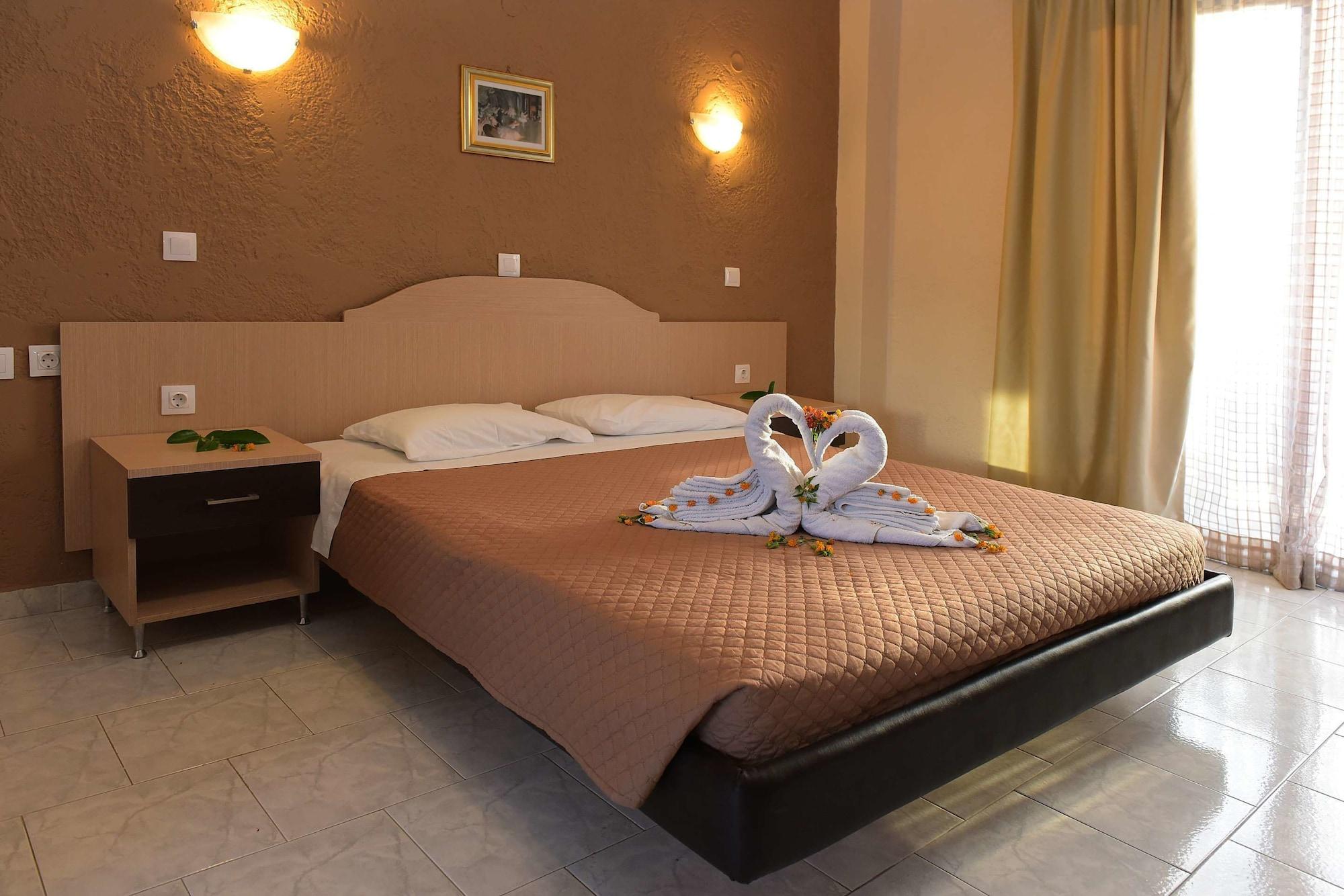 Santa Helena Hotel Lalyssos Eksteriør billede