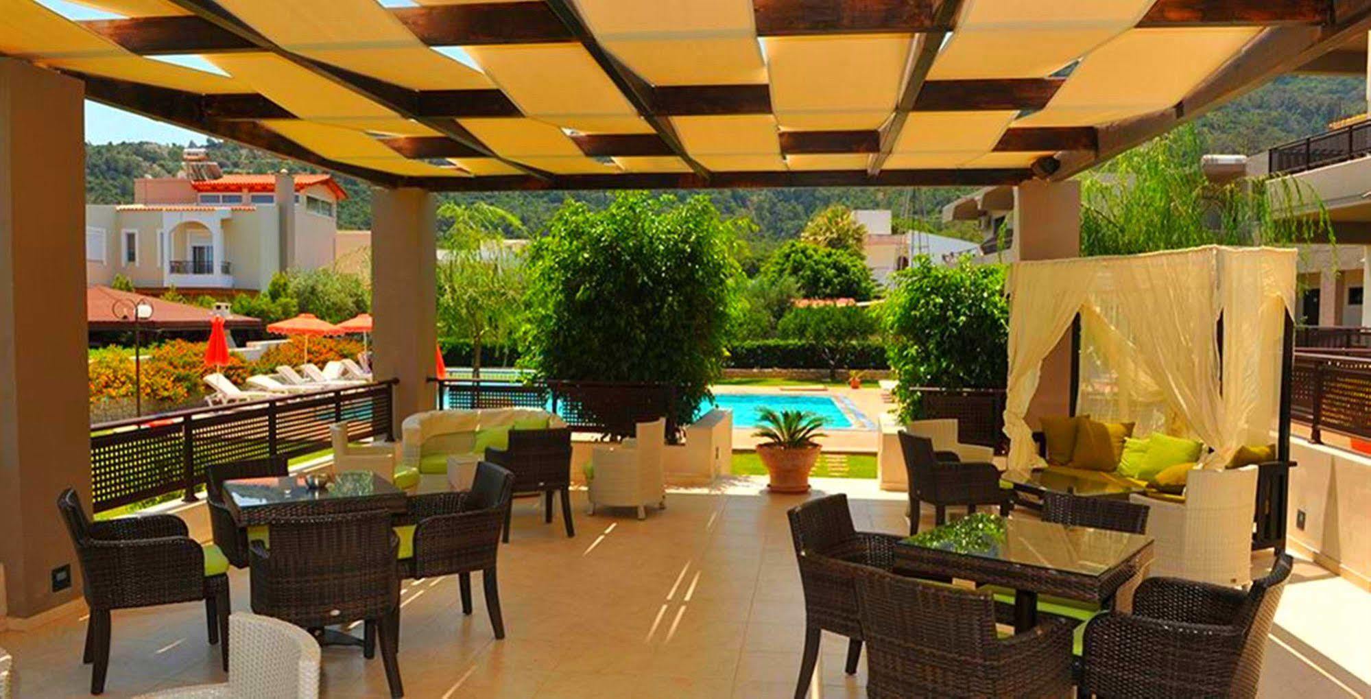 Santa Helena Hotel Lalyssos Eksteriør billede